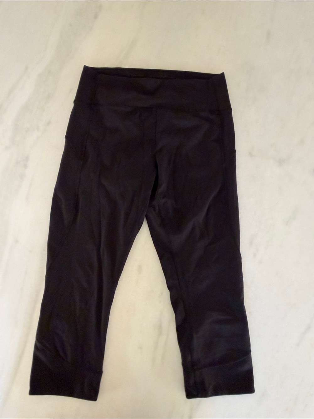 Lululemon “ In Movement Crop” Women's High-Waist Black Crop Leggings - 19”